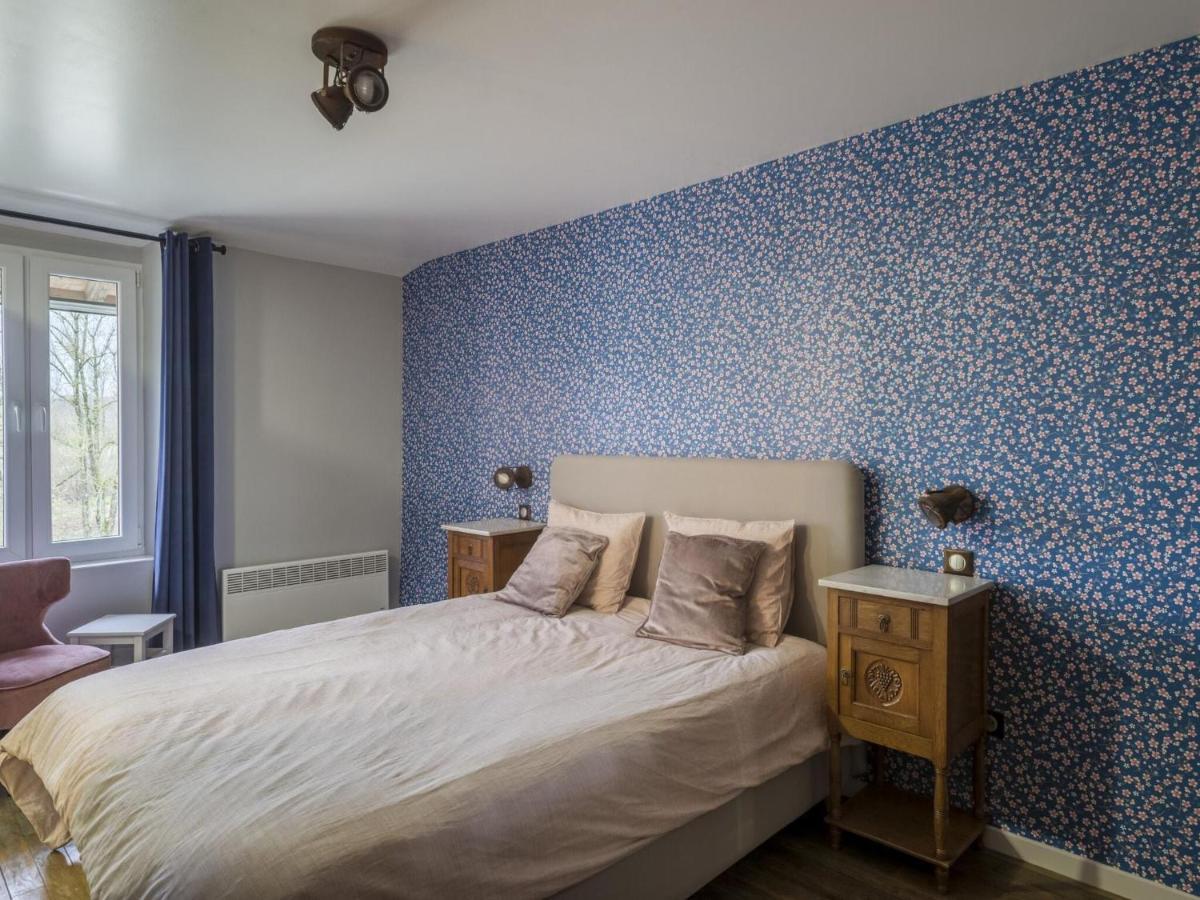 Lovely Holiday Home Near Joset Alain Dun-sur-Meuse Экстерьер фото